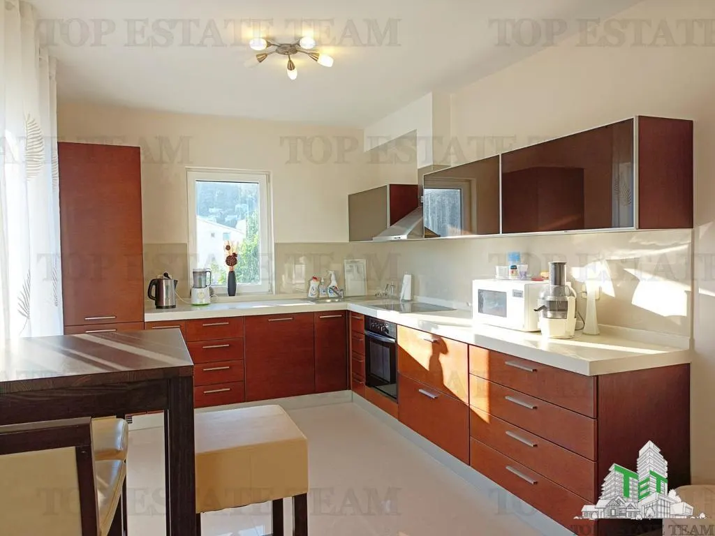 Apartment for Sale in Budva, Montenegro - foto 3