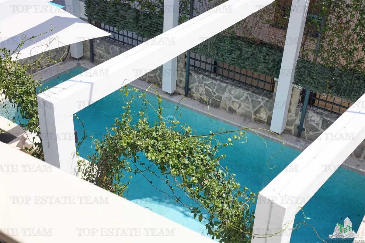 Villa for Sale in Kotor, Montenegro - foto 3