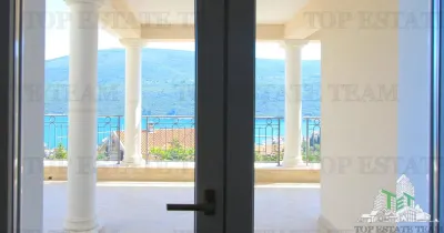 Apartment for Sale in Herceg-Novi, Montenegro - foto 15