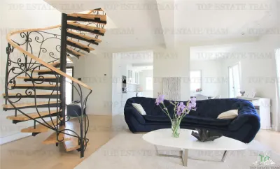 Apartment for Sale in Herceg-Novi, Montenegro - foto 19