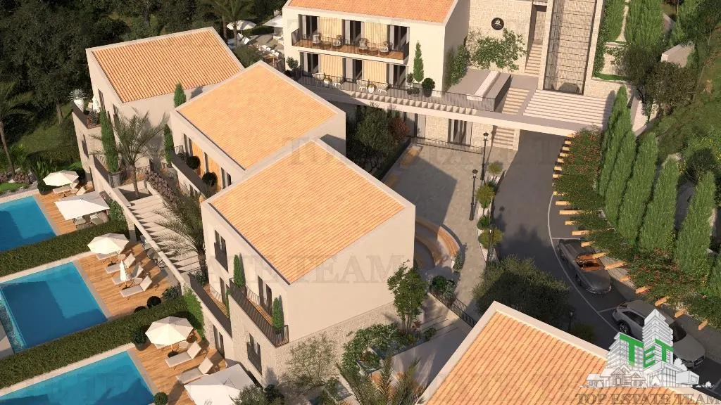 Villa for Sale in Budva, Montenegro - foto 2