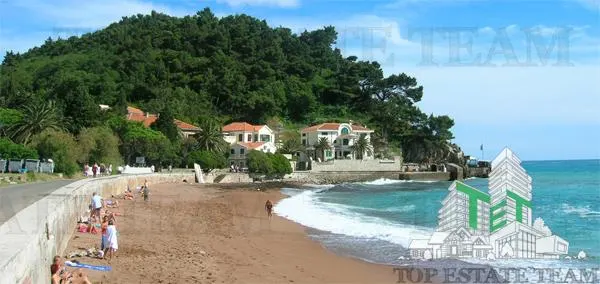 Apartment for Sale in Budva, Montenegro - foto 4