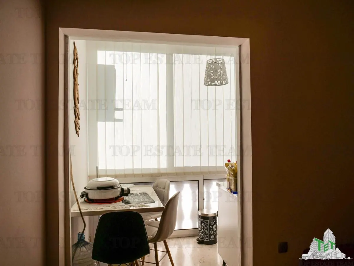 Apartment for Sale in Bar, Montenegro - foto 1