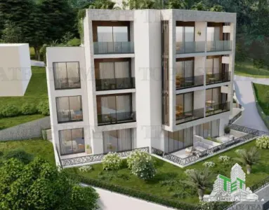 Apartment for Sale in Tivat, Montenegro - foto 2