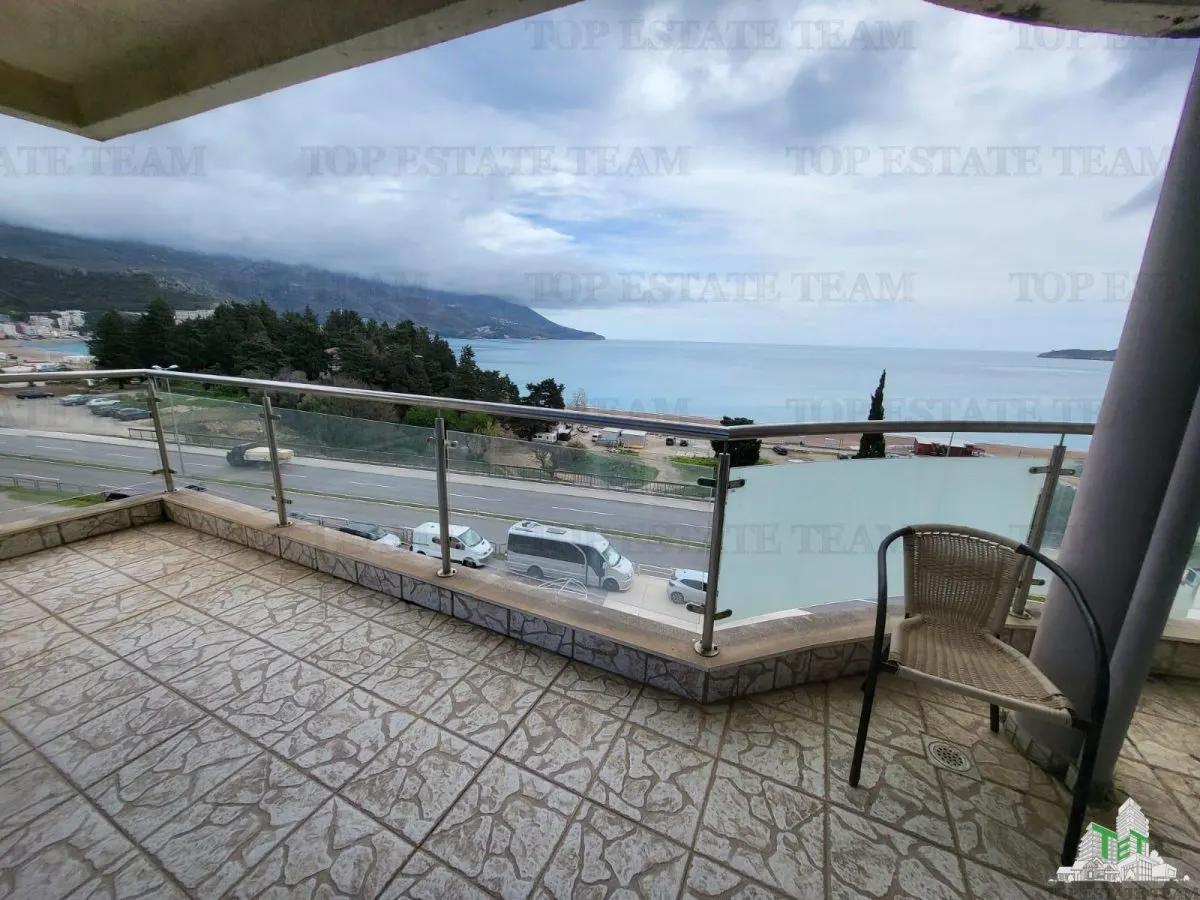 Apartment for Sale in Budva, Montenegro - foto 3